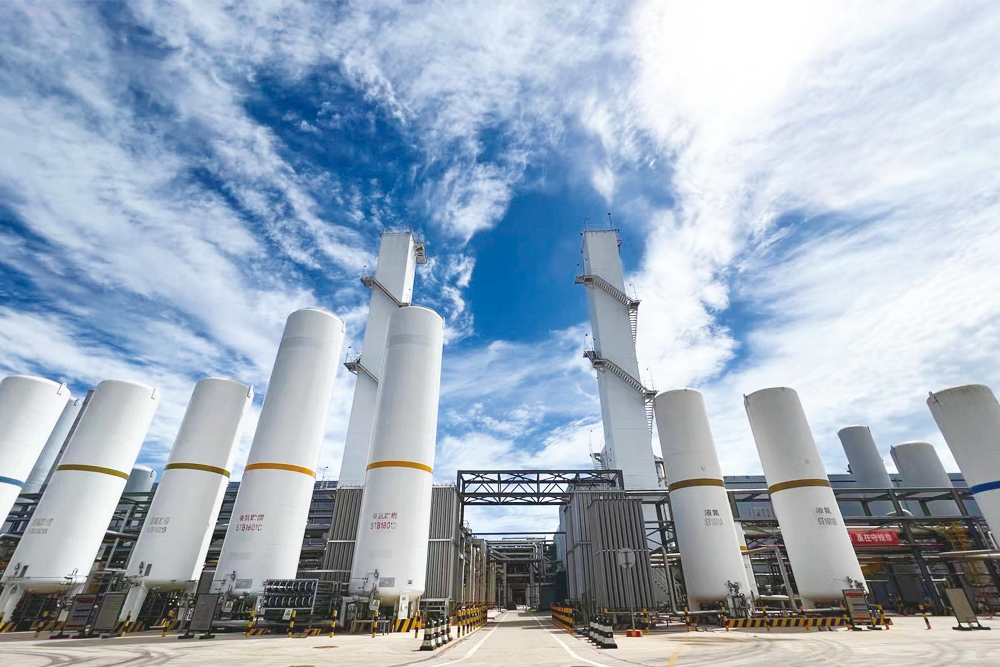 “兩高”行業核(he)查組到海灣(wan)化學核查指(zhi)導