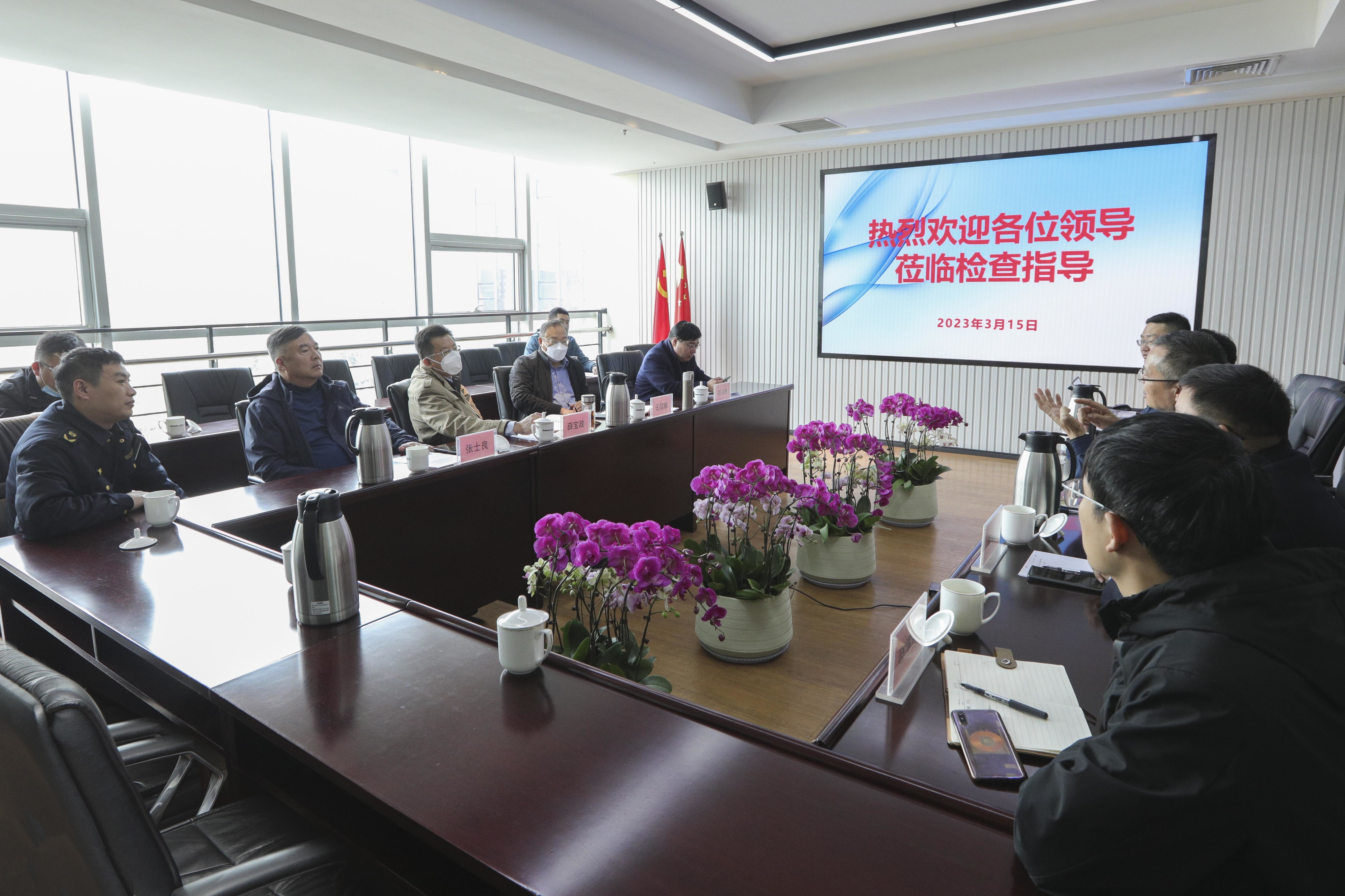 省(shěng)生态環(huan)境廳到(dao)海灣化(huà)學調研(yan)