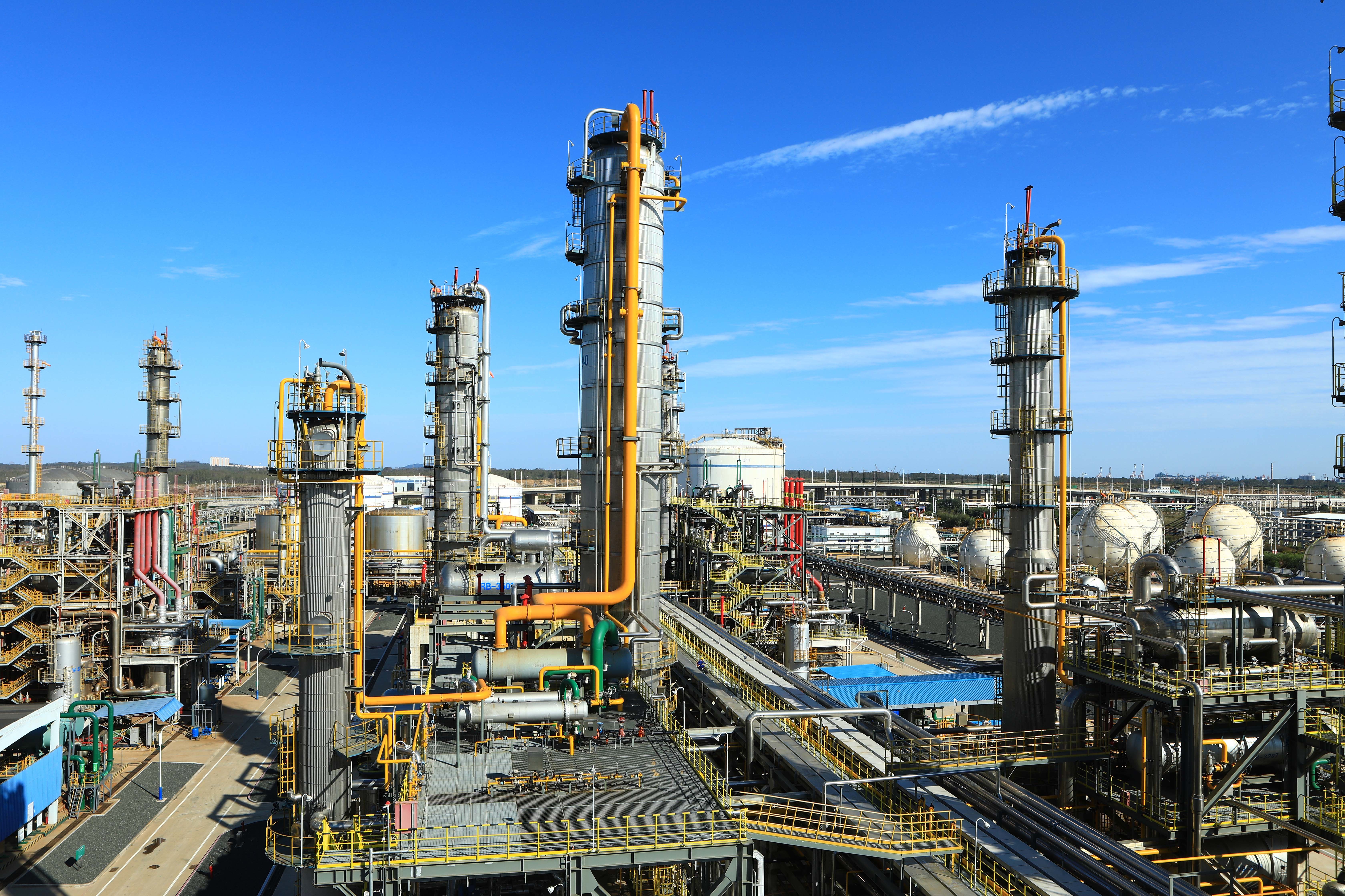 公司各(ge)部門迅速貫徹落(luò)實職代會精神